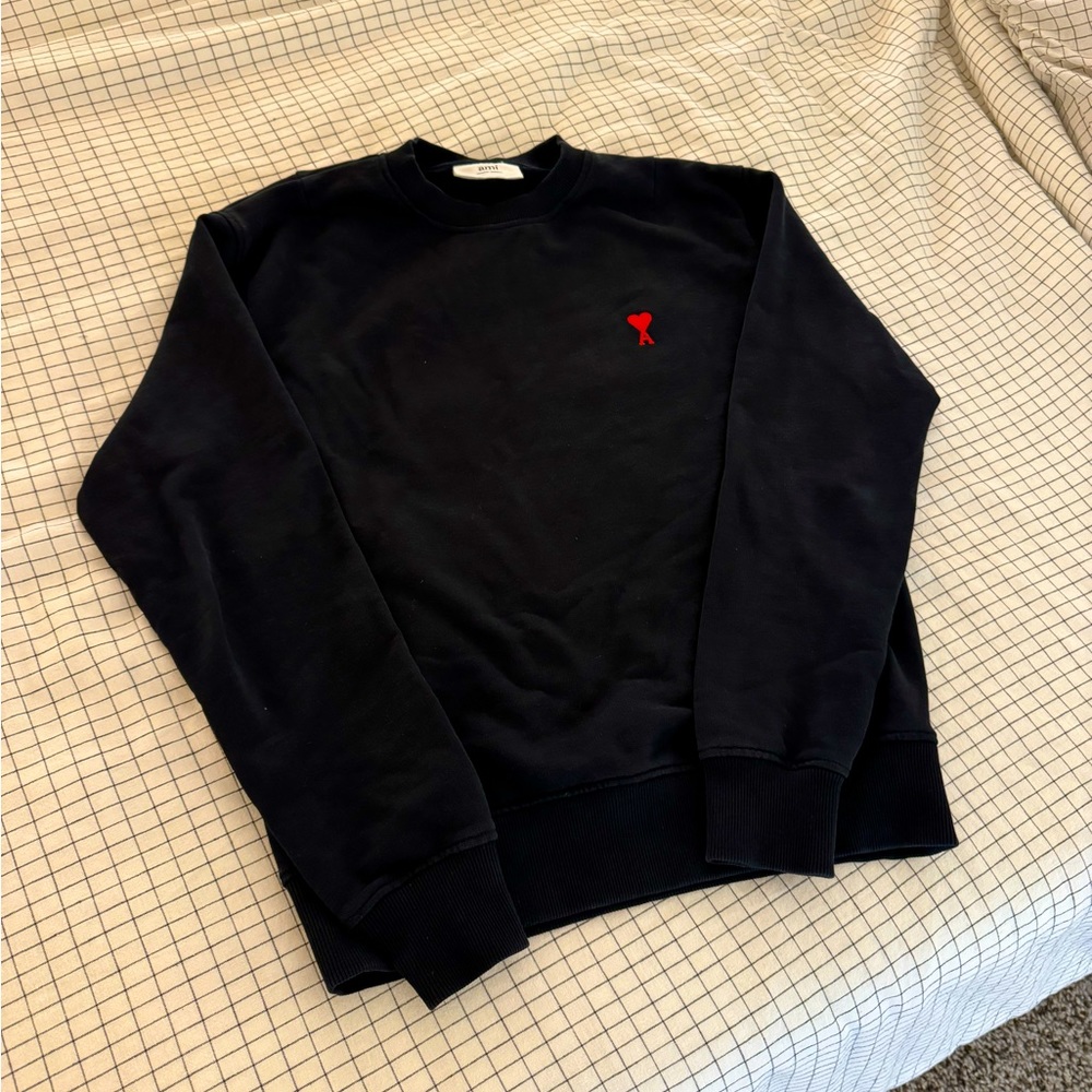Amy De Coeur Boxy Fit Sweatshirt